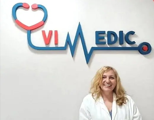 Dr Selena Vukadinović